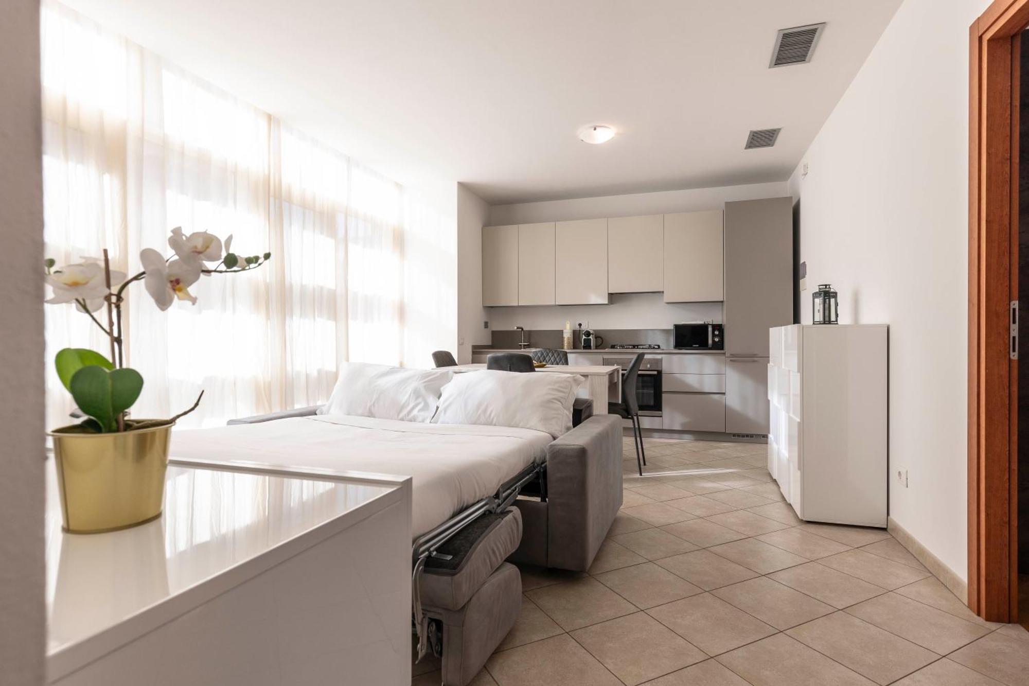 Angelico Modern Living Appartement *