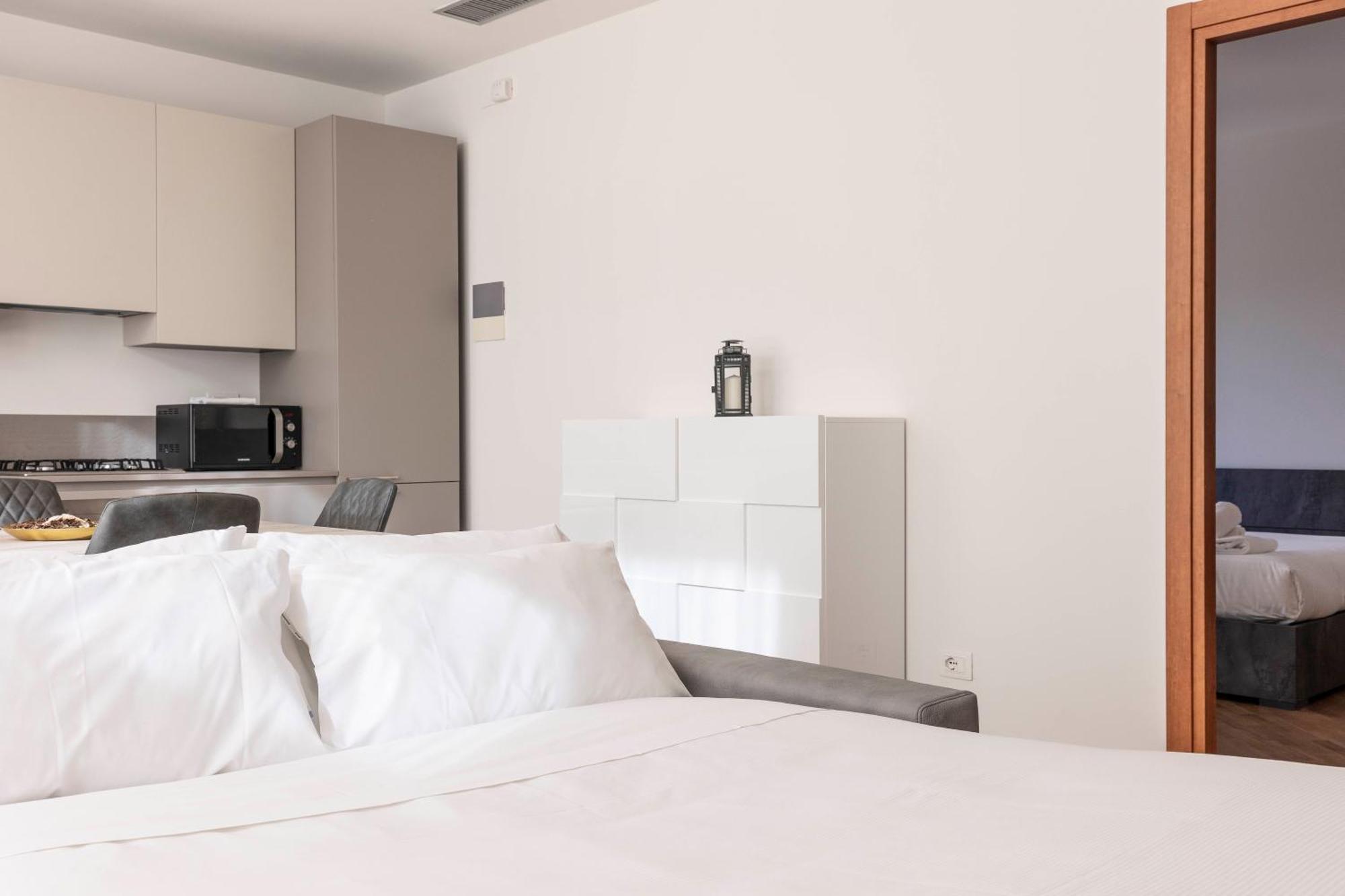 Angelico Modern Living Appartement
